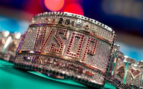 wsop main event payout The Millionaire Maker came to be in 2013 and quickly shattered records for the WSOP including the largest live non-Main Event in history, the biggest payout for a $1,500 buy-in event, and the largest number of non-Main Event payouts in history, among other milestones